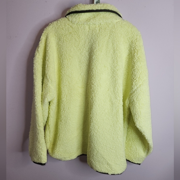 NWT LOU & GREY Cozy Up Sherpa Half Zip Jacket, Yellow Green, size L - Picture 9 of 14